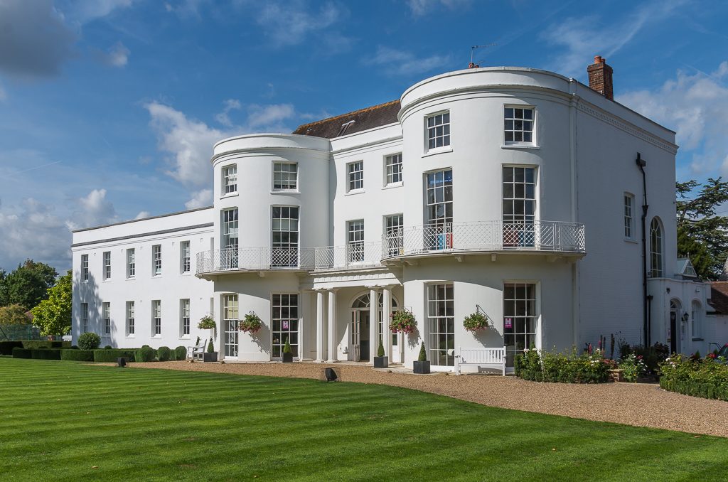 Manor House School